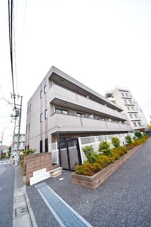 レーブロジュメンの物件外観写真